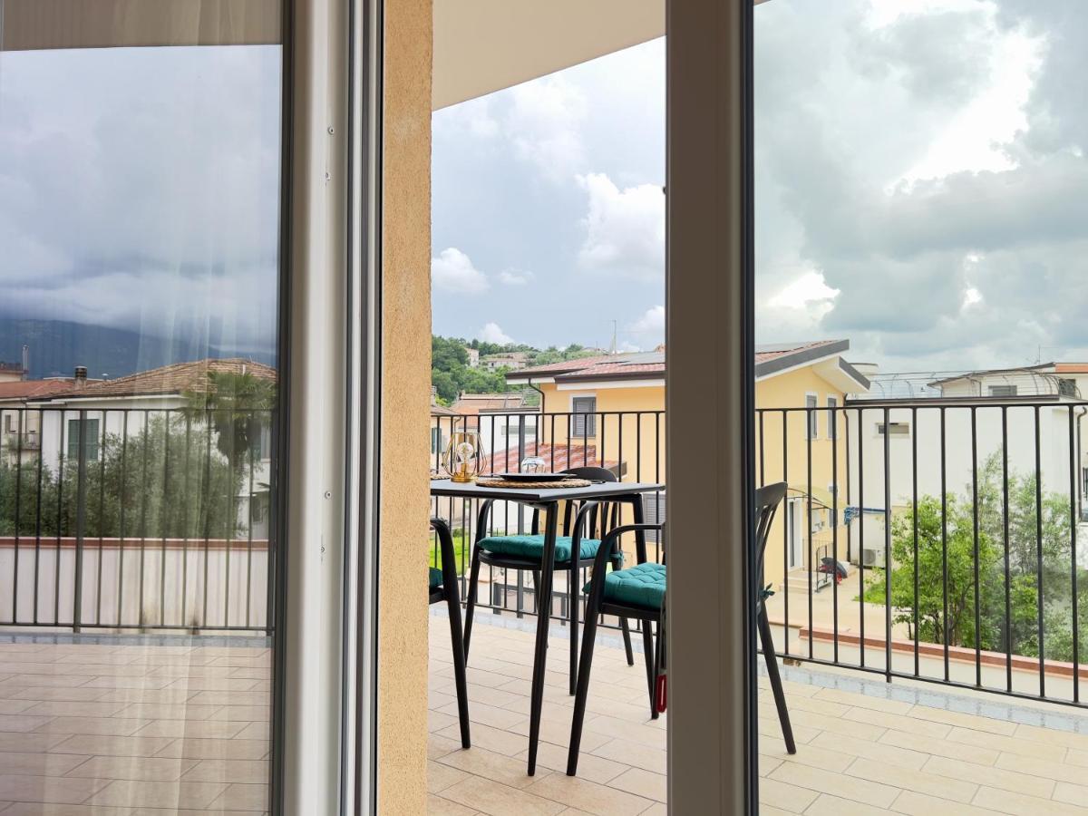 Naiade Apartment - Parcheggio Privato Coperto Incluso Isola di Liri ภายนอก รูปภาพ